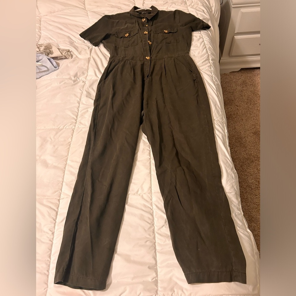 Army green pantsuit